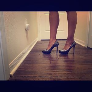 Vince Camuto glitter heels